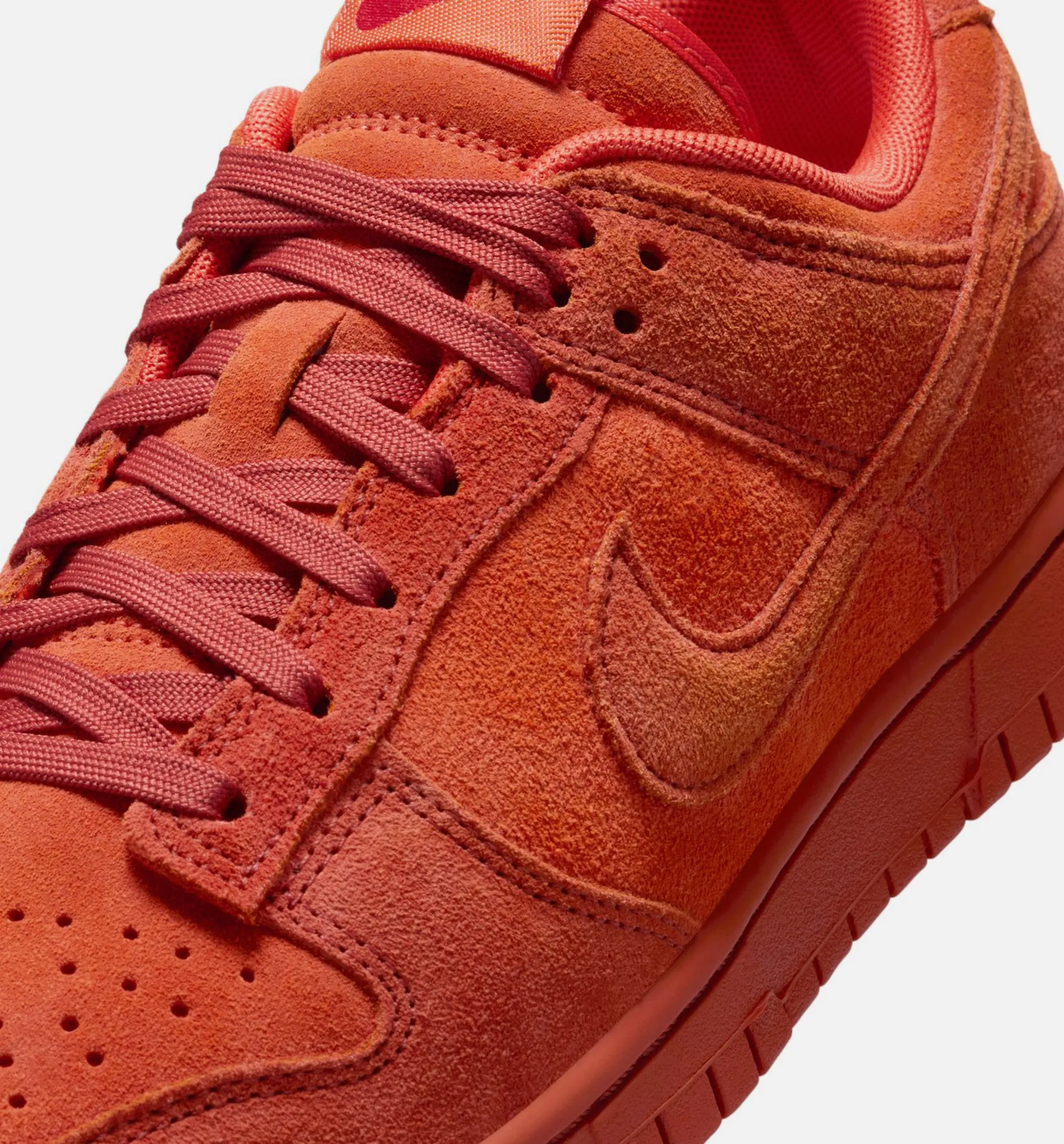 Nike Clothing Dunk Low SE Womens Lifestyle Shoe - Picante Red/Dragon Red