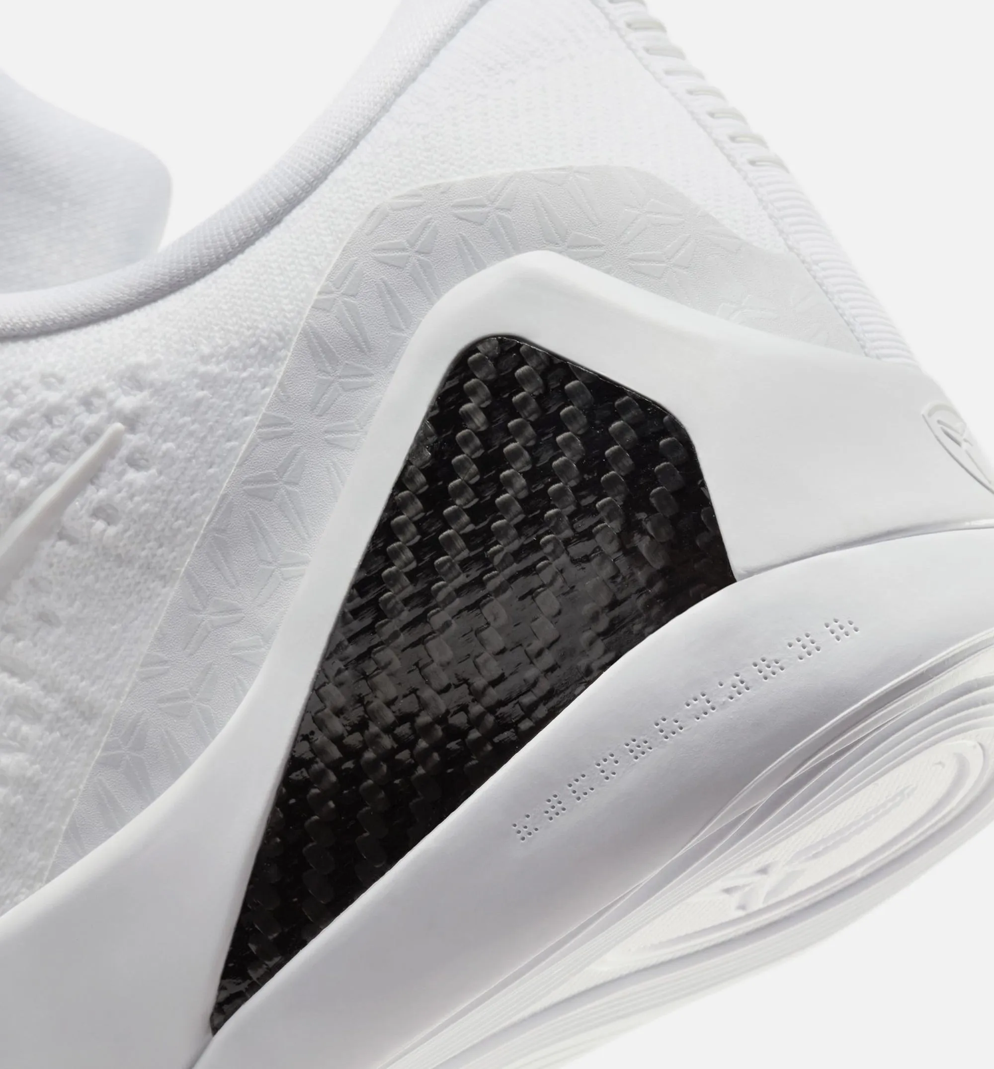 Nike Clothing Kobe 9 Elite Low Protro Halo Mens Basketball Shoe - White