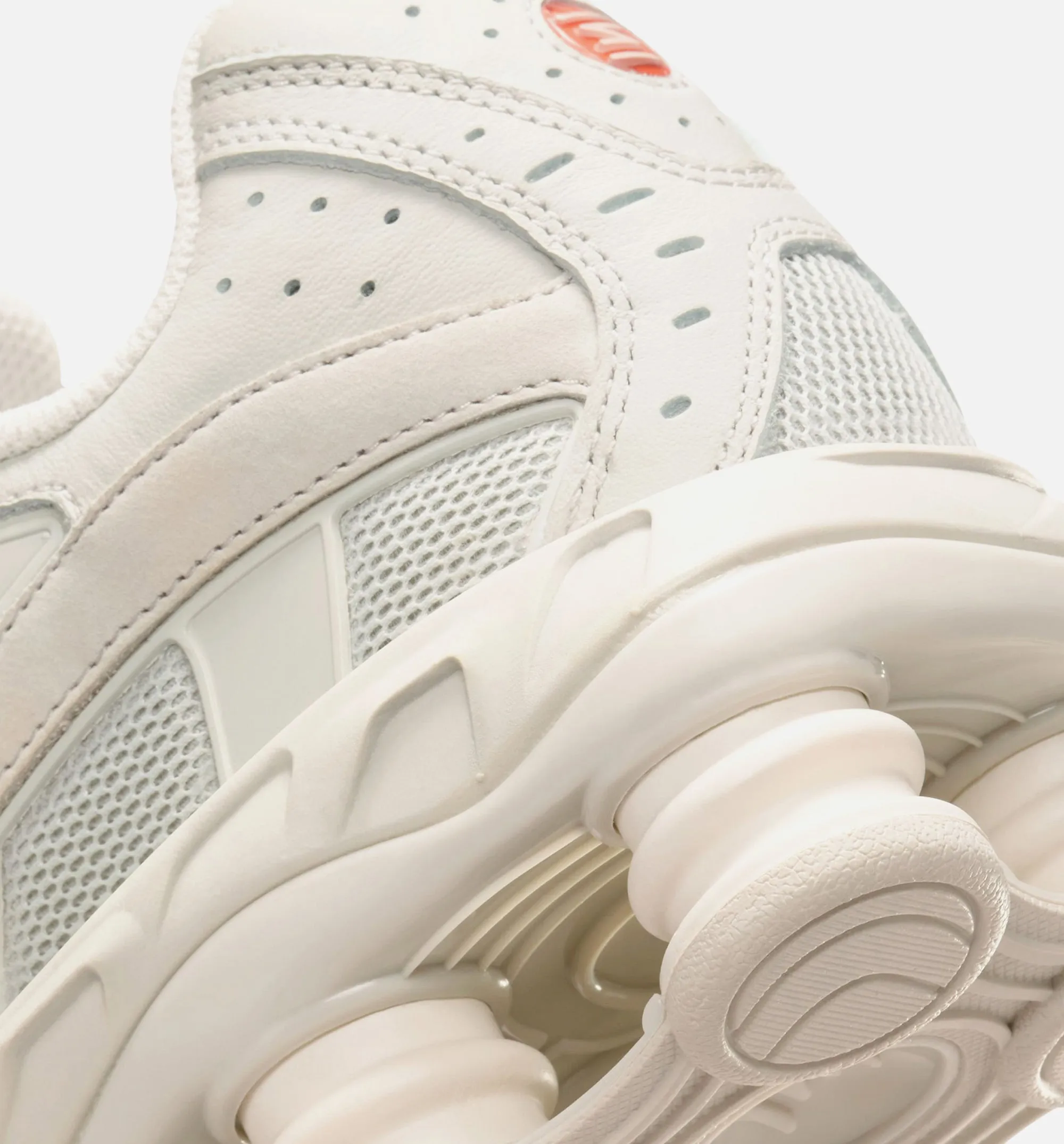 Nike Clothing Shox Ride 2 Light Bone Mens Lifestyle Shoe - Light Bone/Turf Orange