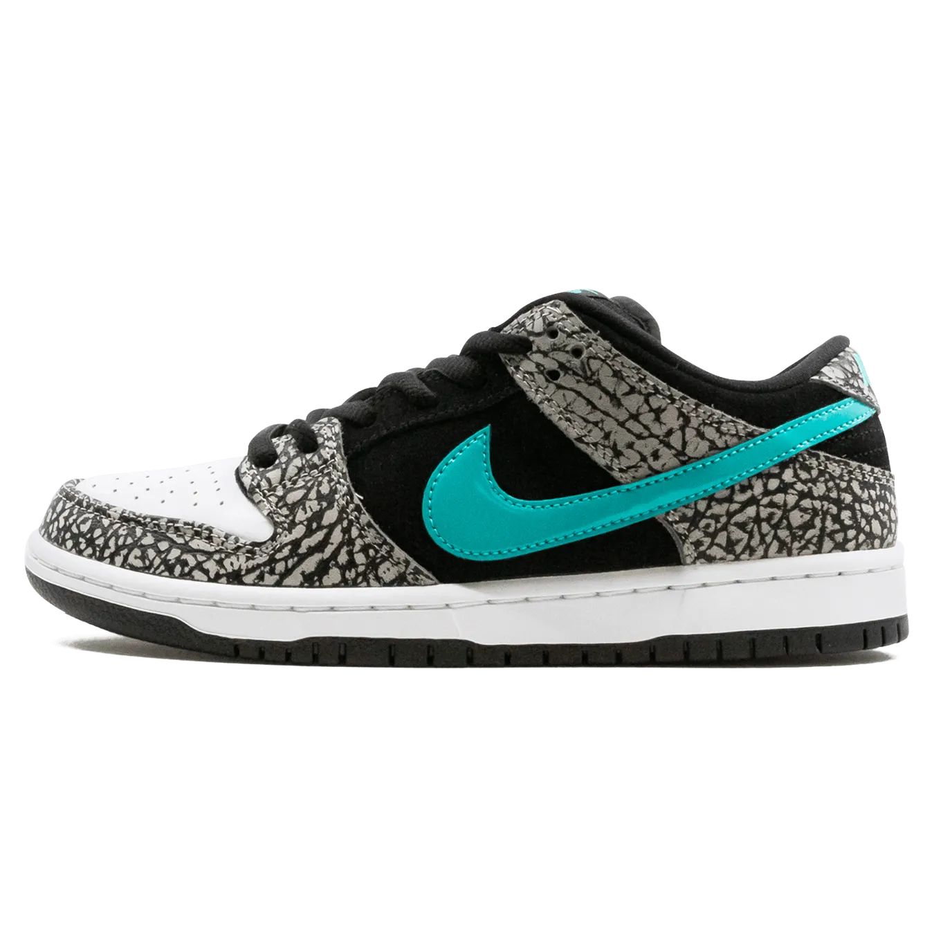 Nike Dunk Low Pro SB 'Atmos Elephant' Nike SB skate shoes with padded support and grip