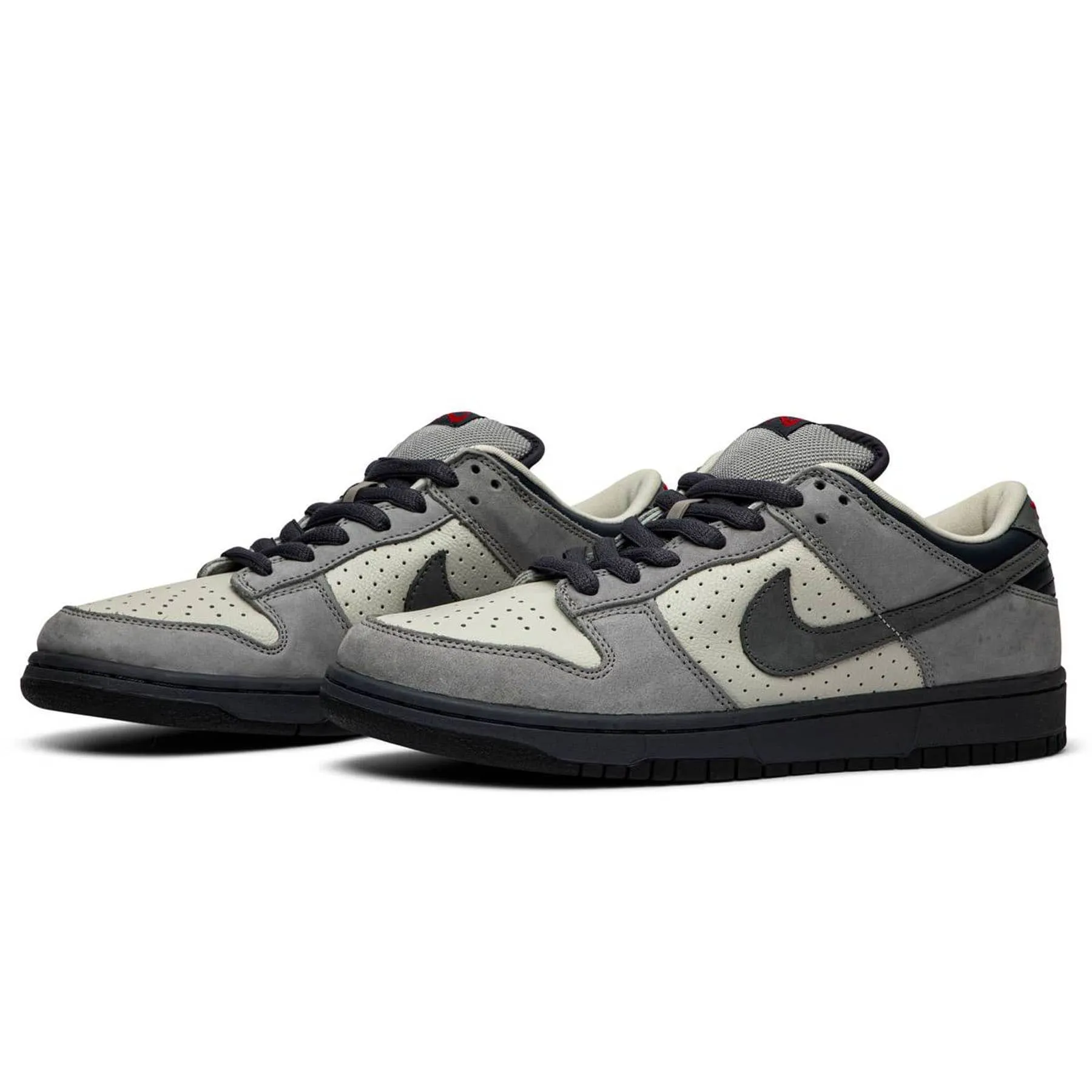 Nike Dunk Low Pro SB 'Band Aid' Nike SB skateboarding shoes