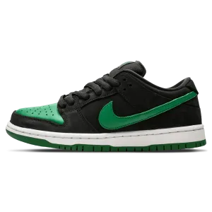 Nike Dunk Low Pro SB 'Black Pine' Nike SB skate shoes with padded support and grip