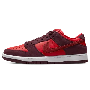 Nike Dunk Low Pro SB 'Fruity Pack - Cherry' Nike SB skate shoes with padded support and grip