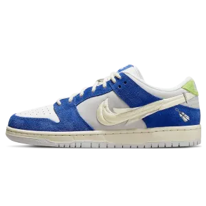Nike Dunk Low Pro SB x Fly Streetwear Nike SB skate shoes with padded support and grip