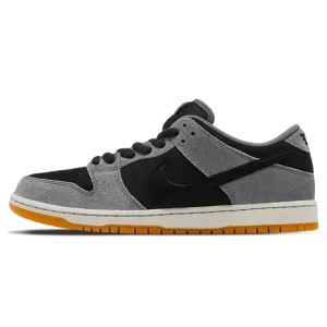Nike Dunk Low SB 'Dark Smoke Grey' Nike SB skate shoes with padded support and grip