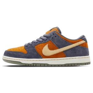 Nike Dunk Low SB 'Light Carbon Monarch' Nike SB skate shoes with padded support and grip