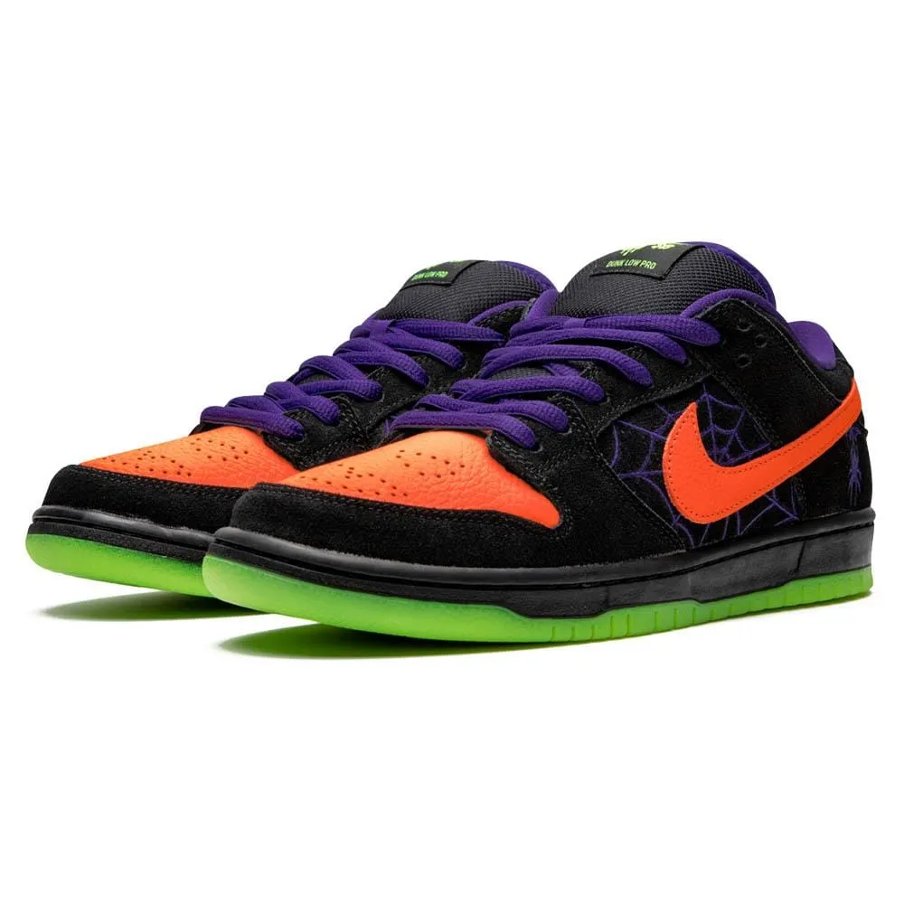 Nike Dunk Low SB 'Night of Mischief' Nike SB skateboarding shoes