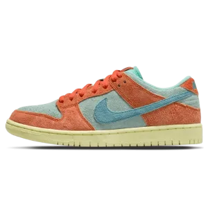 Nike Dunk Low SB 'Orange Emerald Rise' Nike SB skate shoes with padded support and grip