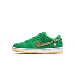Nike Dunk Low SB PS 'St. Patrick??s Day' Nike SB skate shoes with padded support and grip