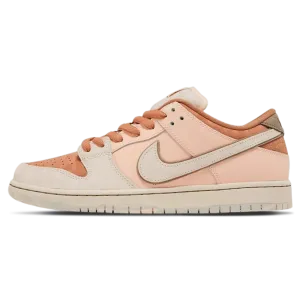 Nike Dunk SB Low 'Trocad??ro Gardens' Nike SB skate shoes with padded support and grip