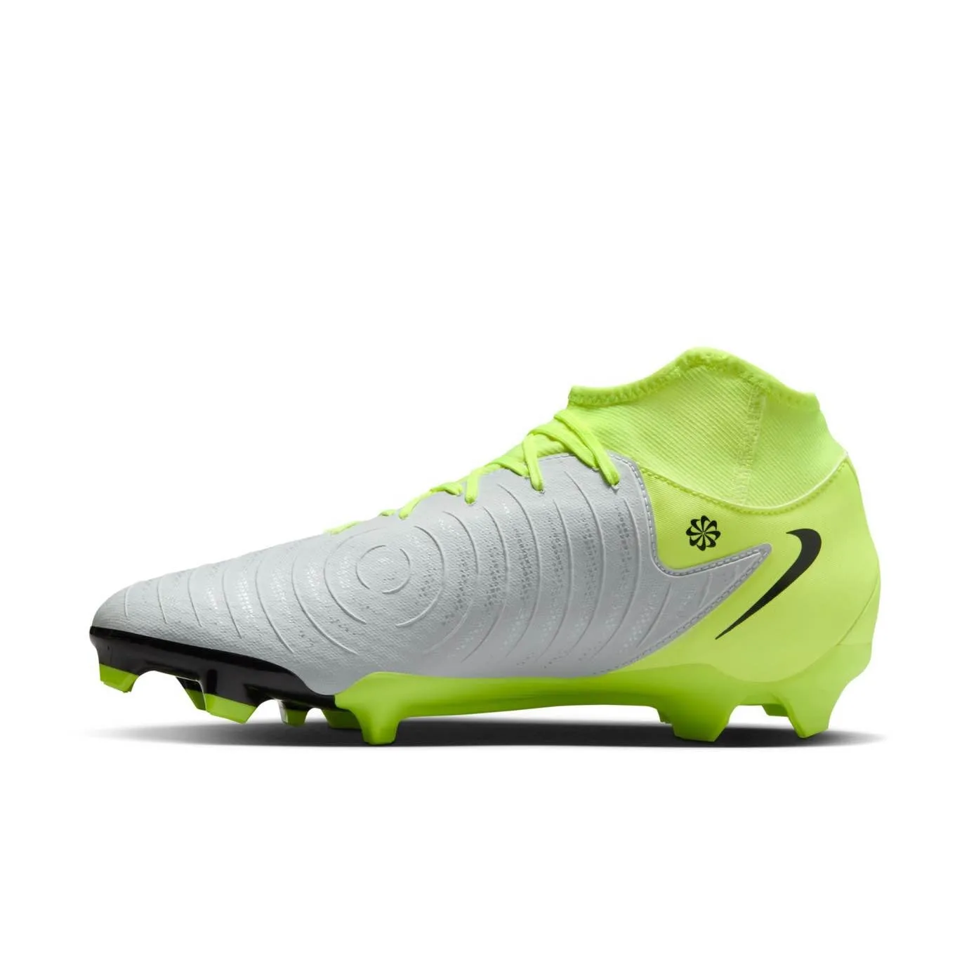 Nike Phantom Luna 2 Academy MG Phantom series