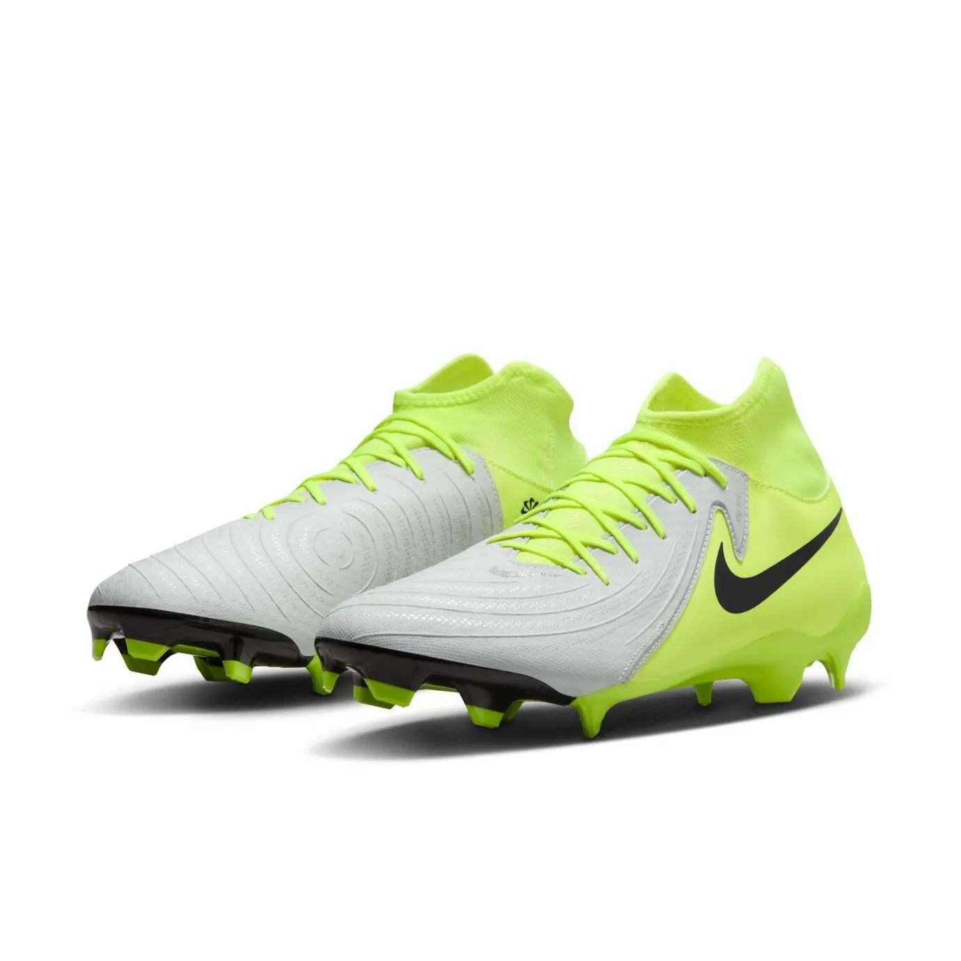 Nike Phantom Luna 2 Academy MG Phantom series