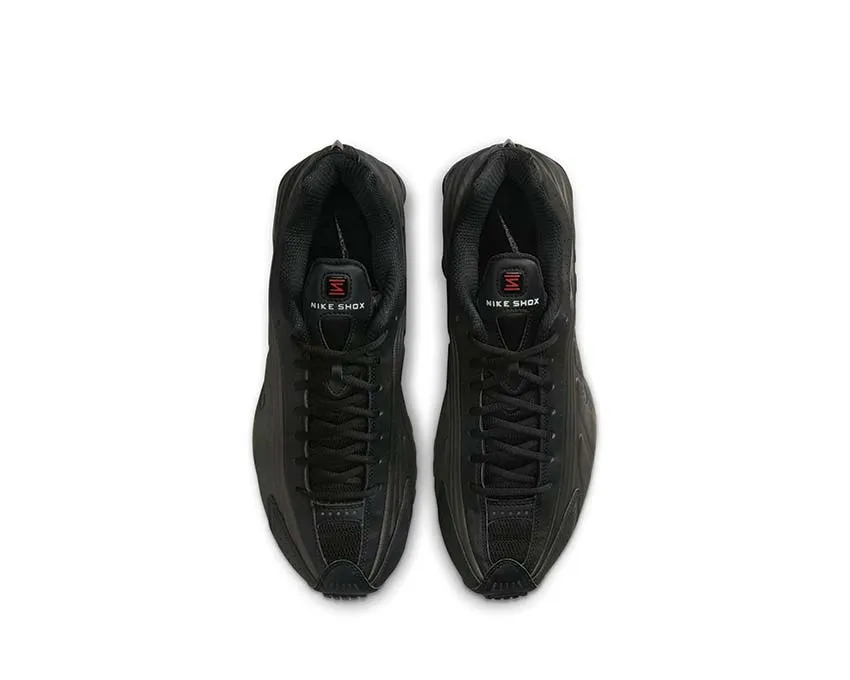 Nike Shox R4 "Black Crimson" Shox models