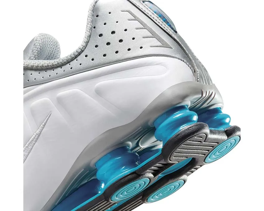 Nike Shox R4 "Blue Lagoon" Shox models