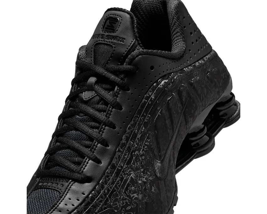 Nike Shox R4 W "Black Floral" Shox models