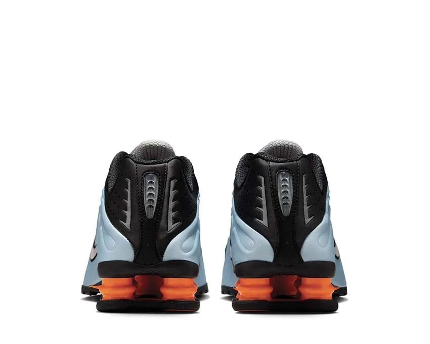 Nike Shox R4 W "Blue Tint" Shox models