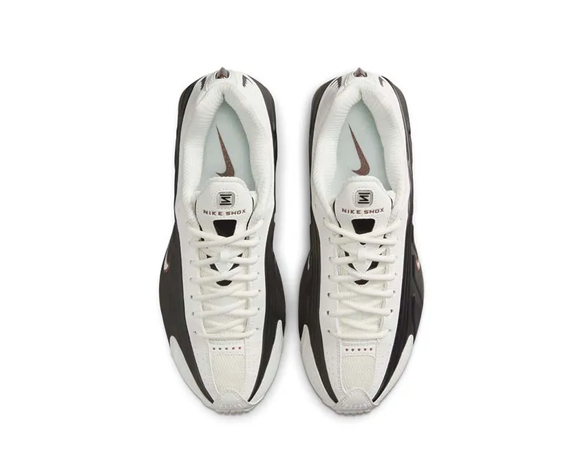 Nike Shox R4 W "Sail Black" Shox models