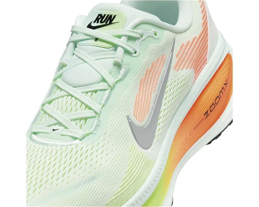 Nike Vomero 18 Nike running shoes
