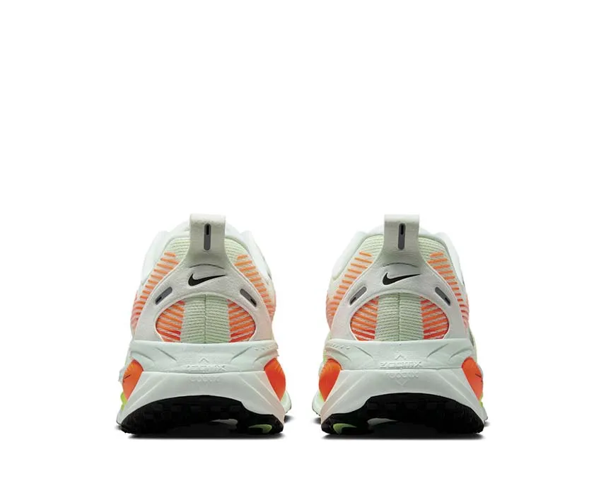 Nike Vomero 18 Nike running shoes