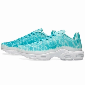 NIKE AIR MAX PLUS GPX PREMIUM SP Turbo Green & White nike air max plus bold design performance sneakers