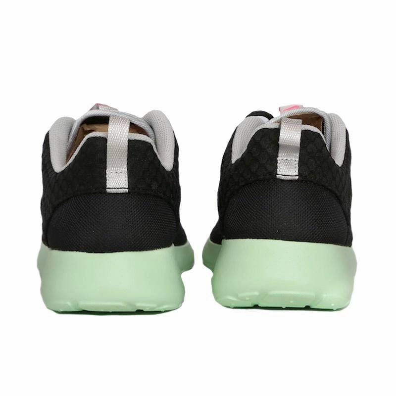 Nike Roshe Run FB Mint Yeezy Yeezy futuristic fashion sneakers