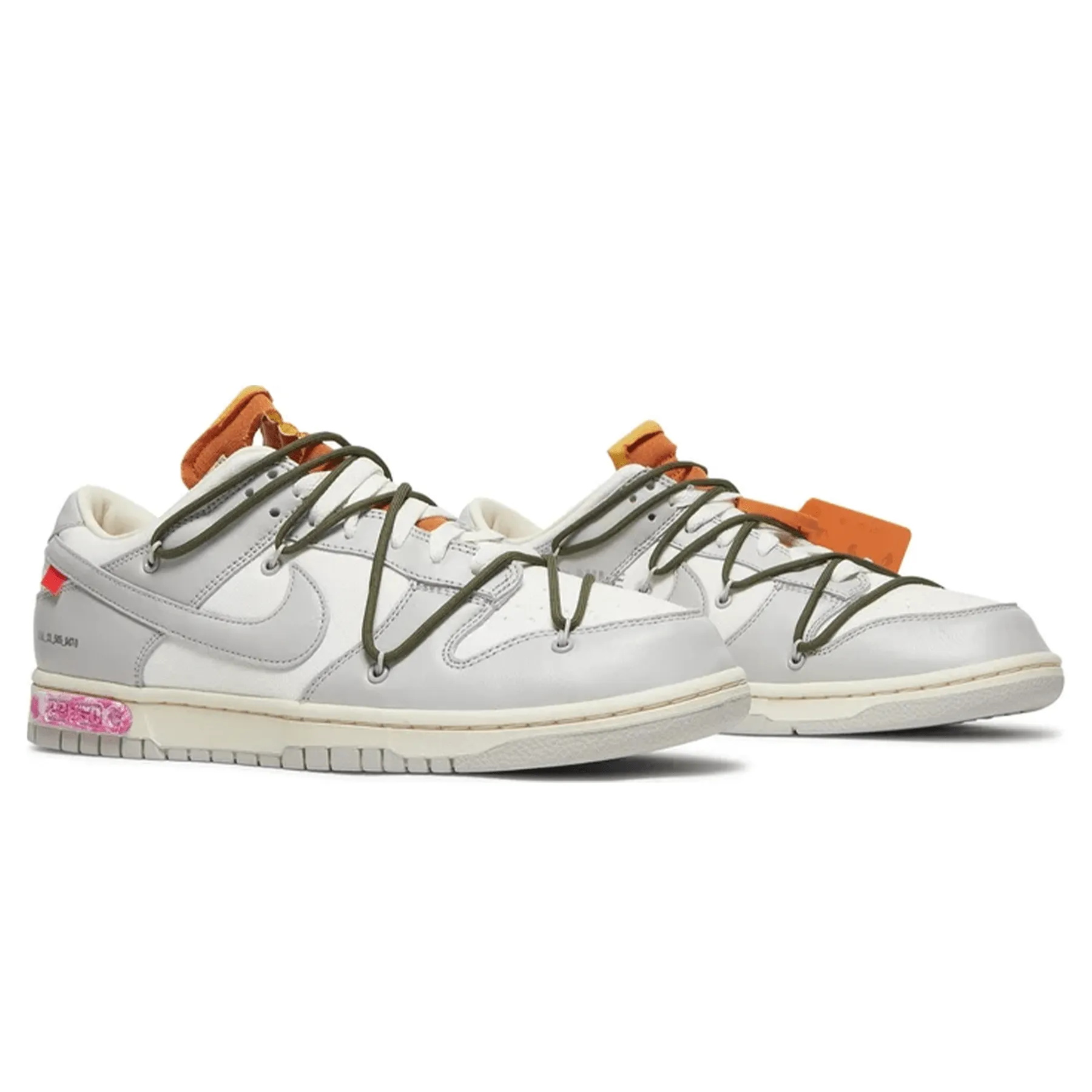 Off-White x Nike Dunk Low 'Lot 22 of 50' X Sacai series
