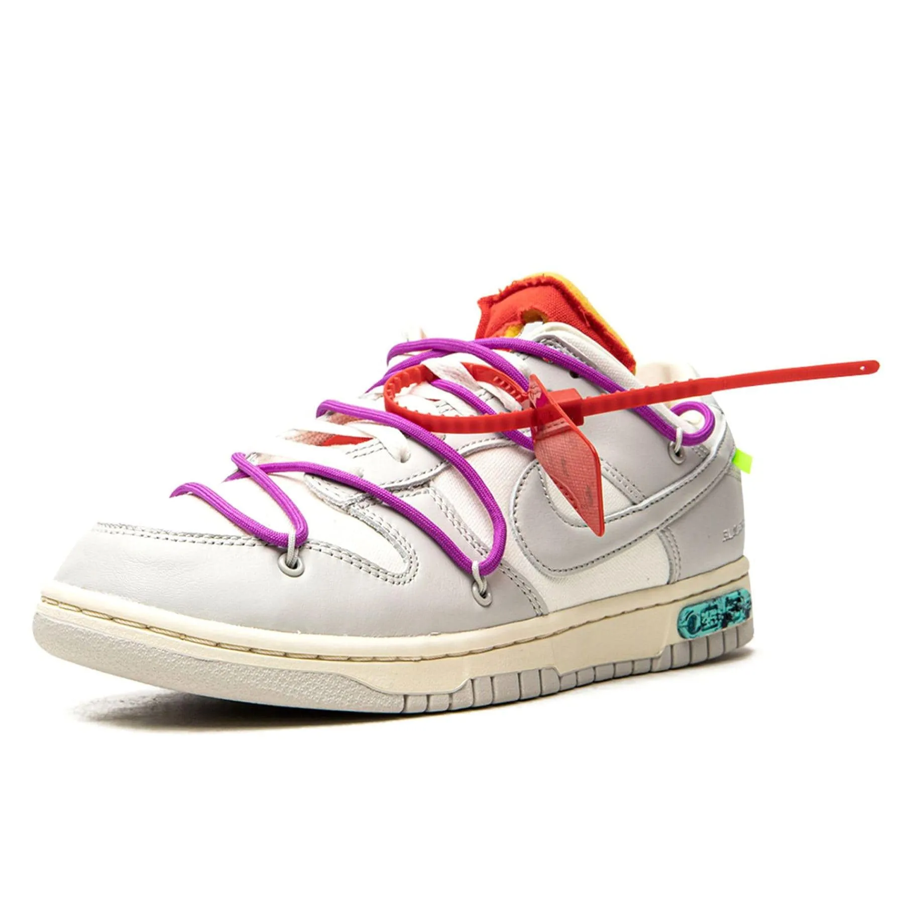 Off-White x Nike Dunk Low 'Lot 45 of 50' X Sacai series