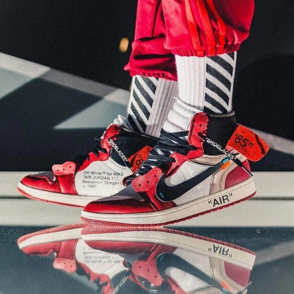 Off-White x Air Jordan 1 Chicago Off White Sneakers