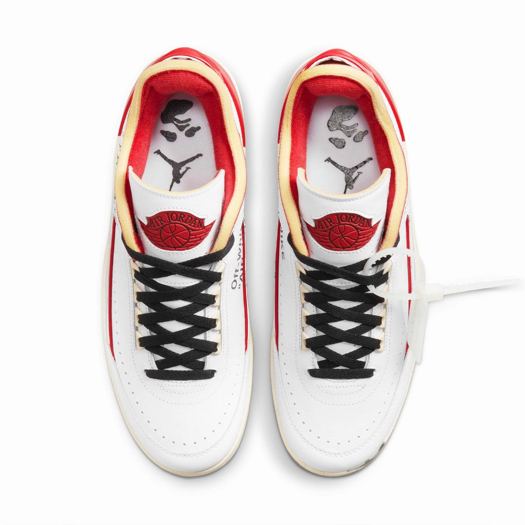 Off-White x Air Jordan 2 Retro Low SP 'White Varsity Red' Old-school athletic trainers