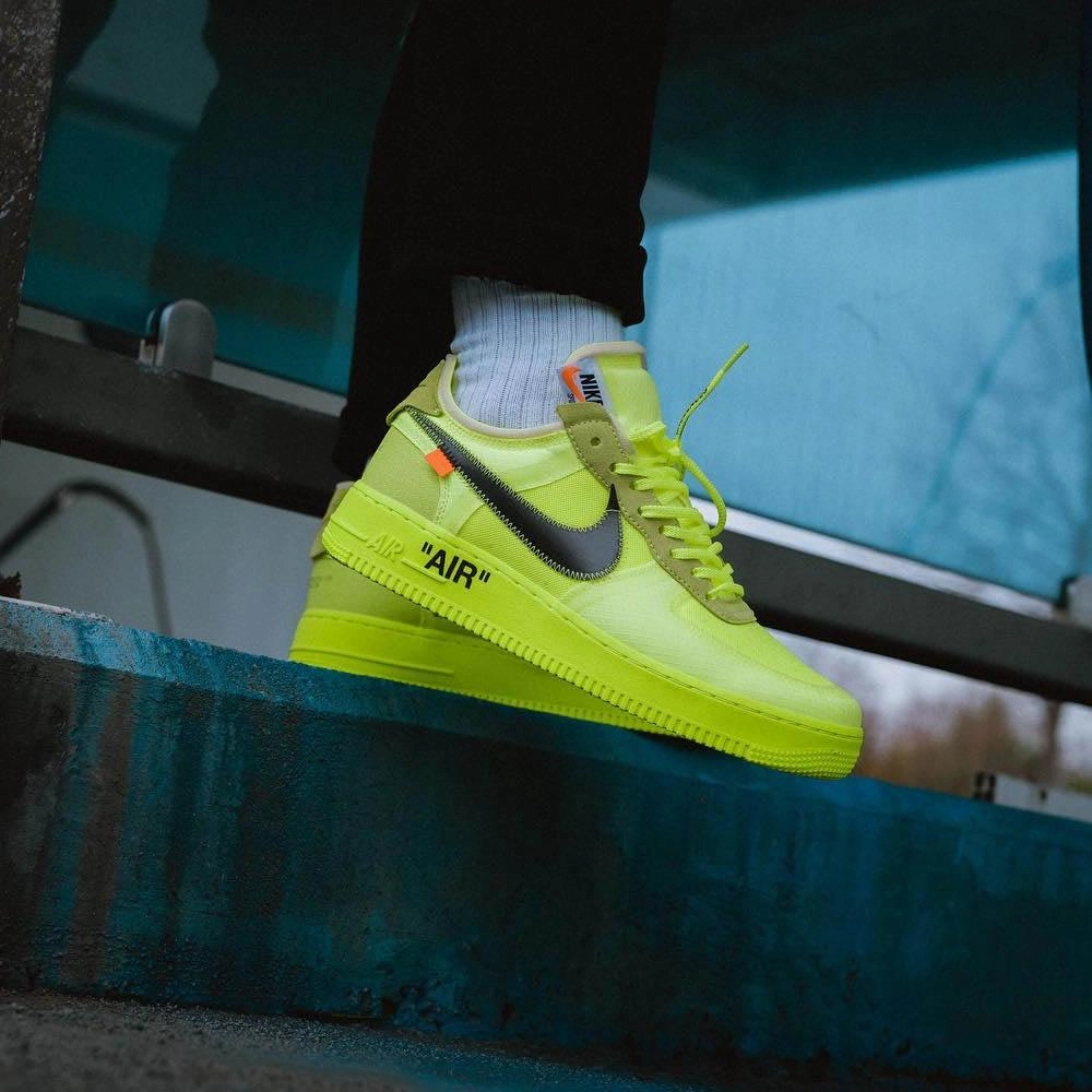 Off-White x Nike Air Force 1 Volt Off White Sneakers