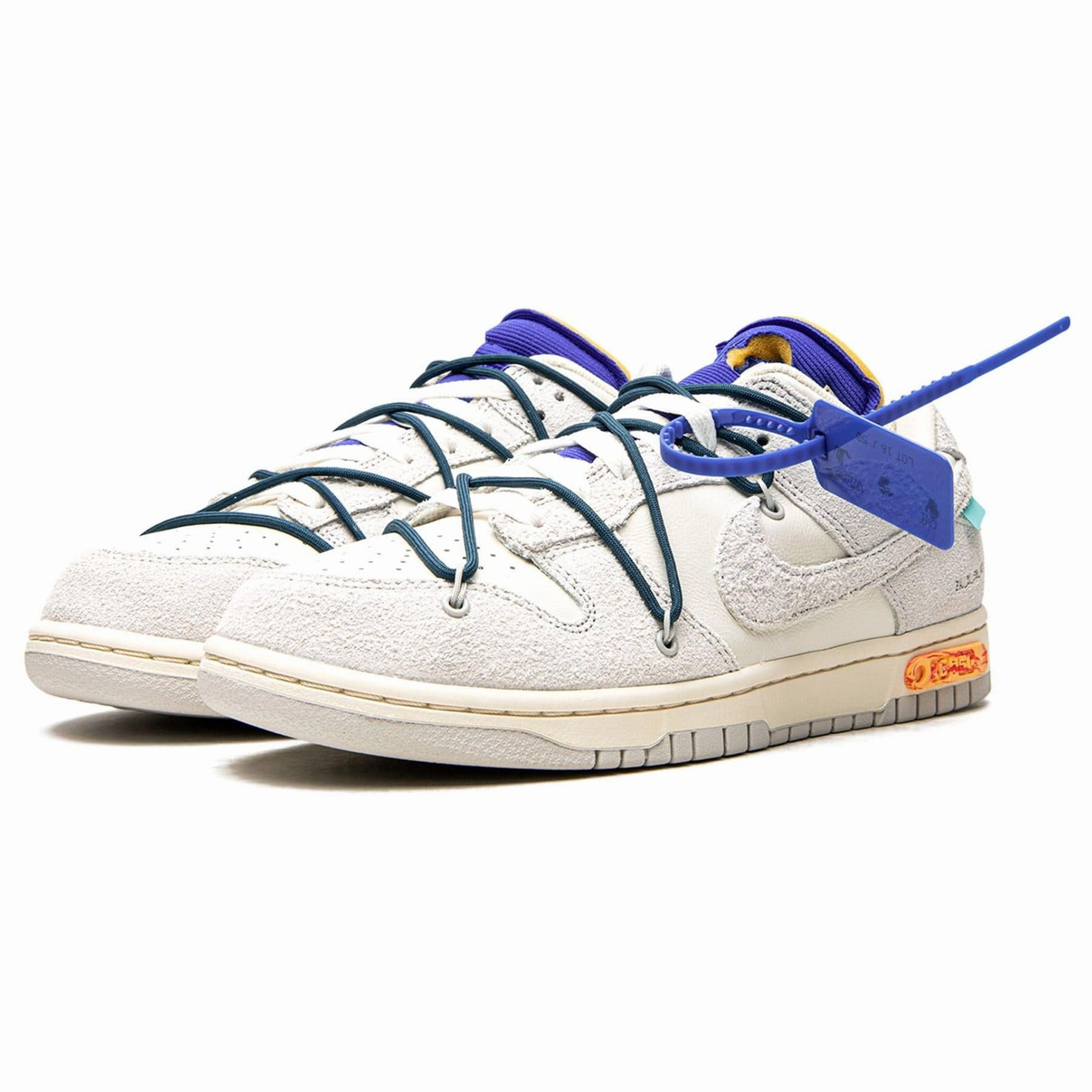 Off-White x Nike Dunk Low 'Lot 16 of 50' Off White Sneakers