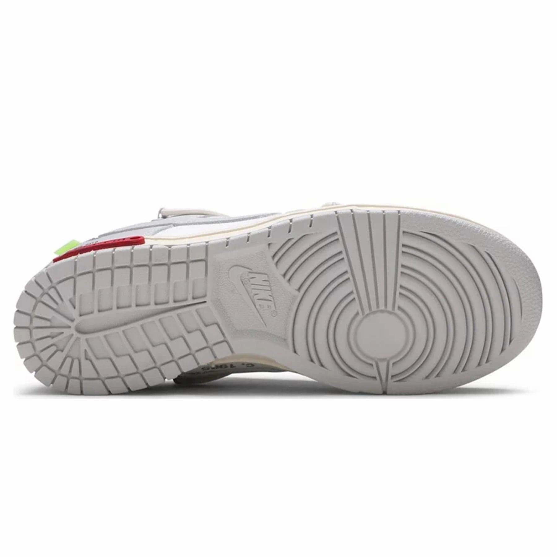 Off-White x Nike Dunk Low 'Lot 25 of 50' Off White Sneakers