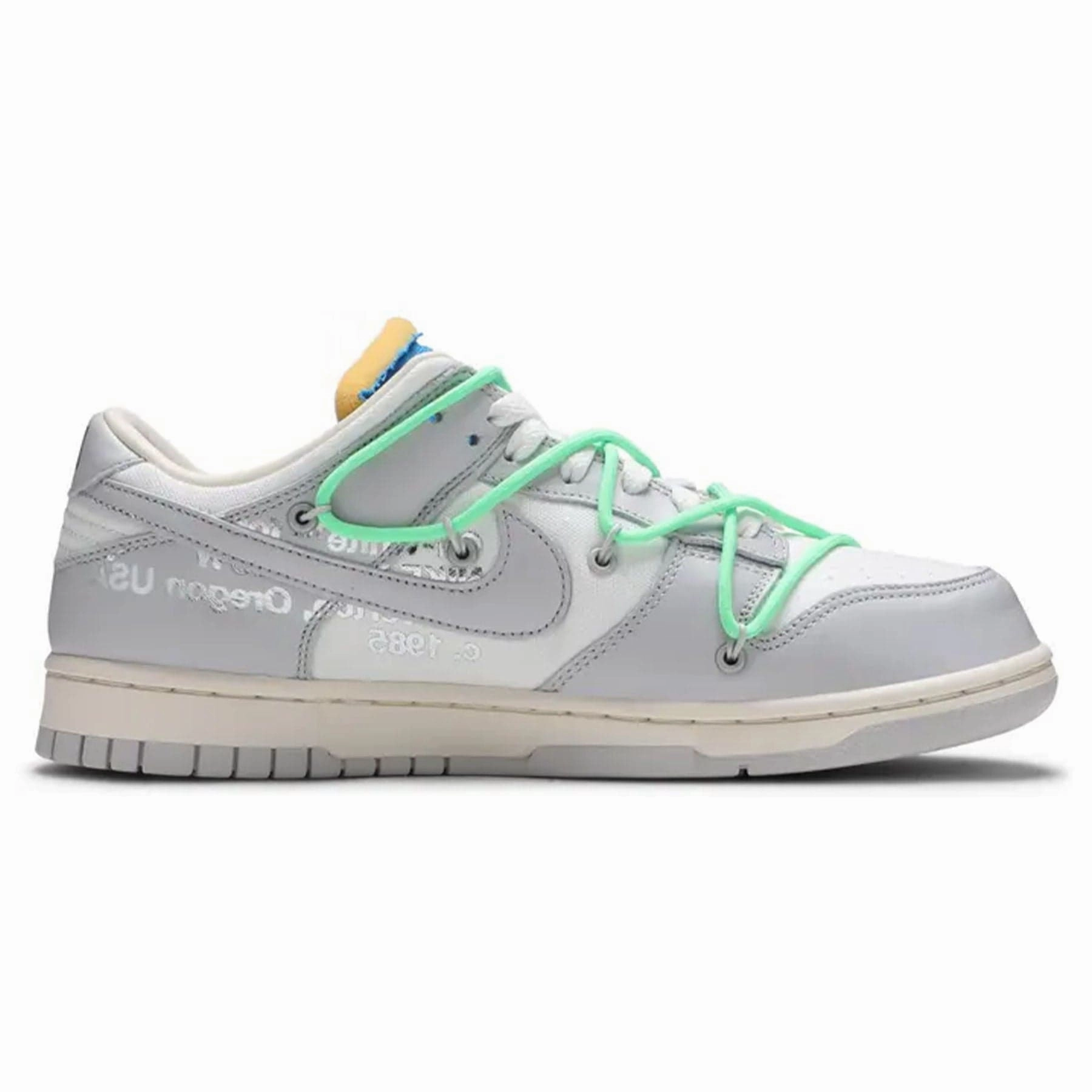 Off-White x Nike Dunk Low 'Lot 26 of 50' Off White Sneakers