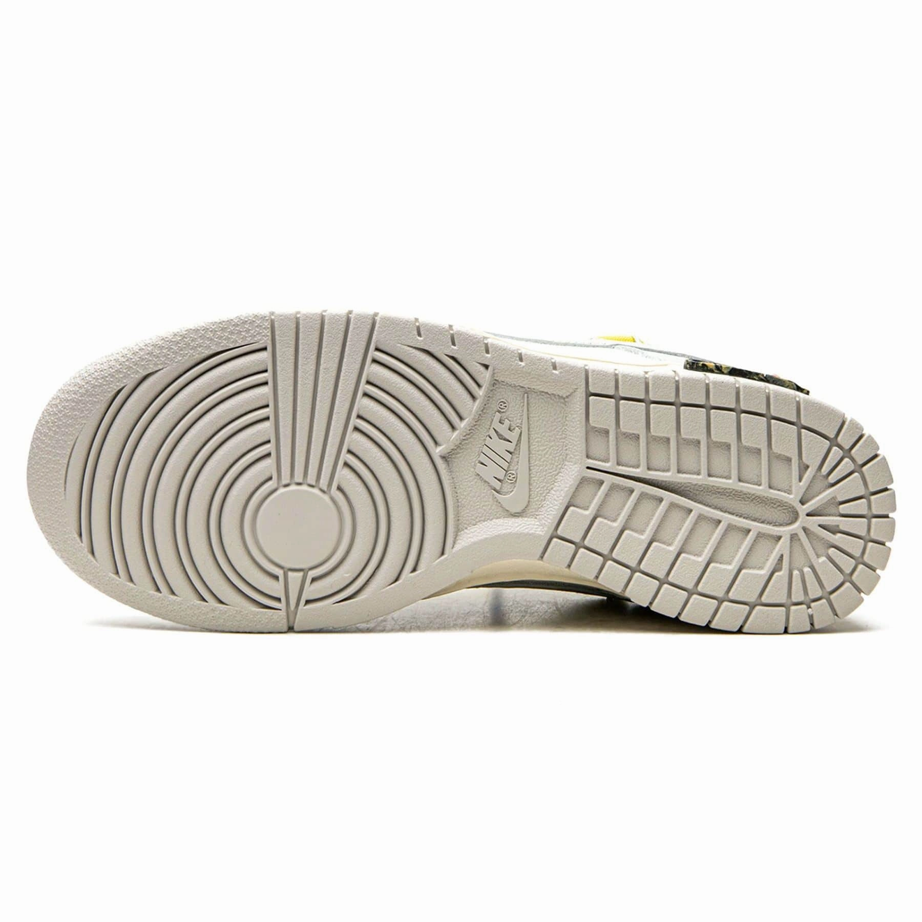 Off-White x Nike Dunk Low 'Lot 27 of 50' Off White Sneakers