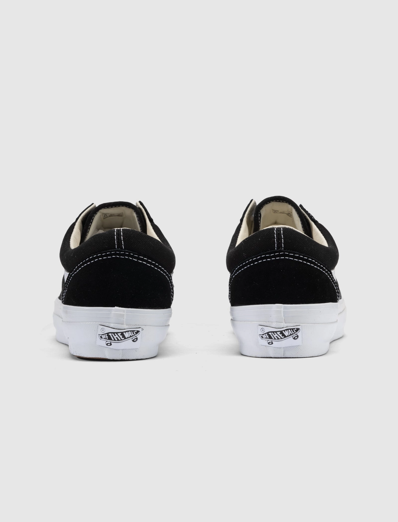 OLD SKOOL 36 LX "BLACK/WHITE" Classic Vans Footwear