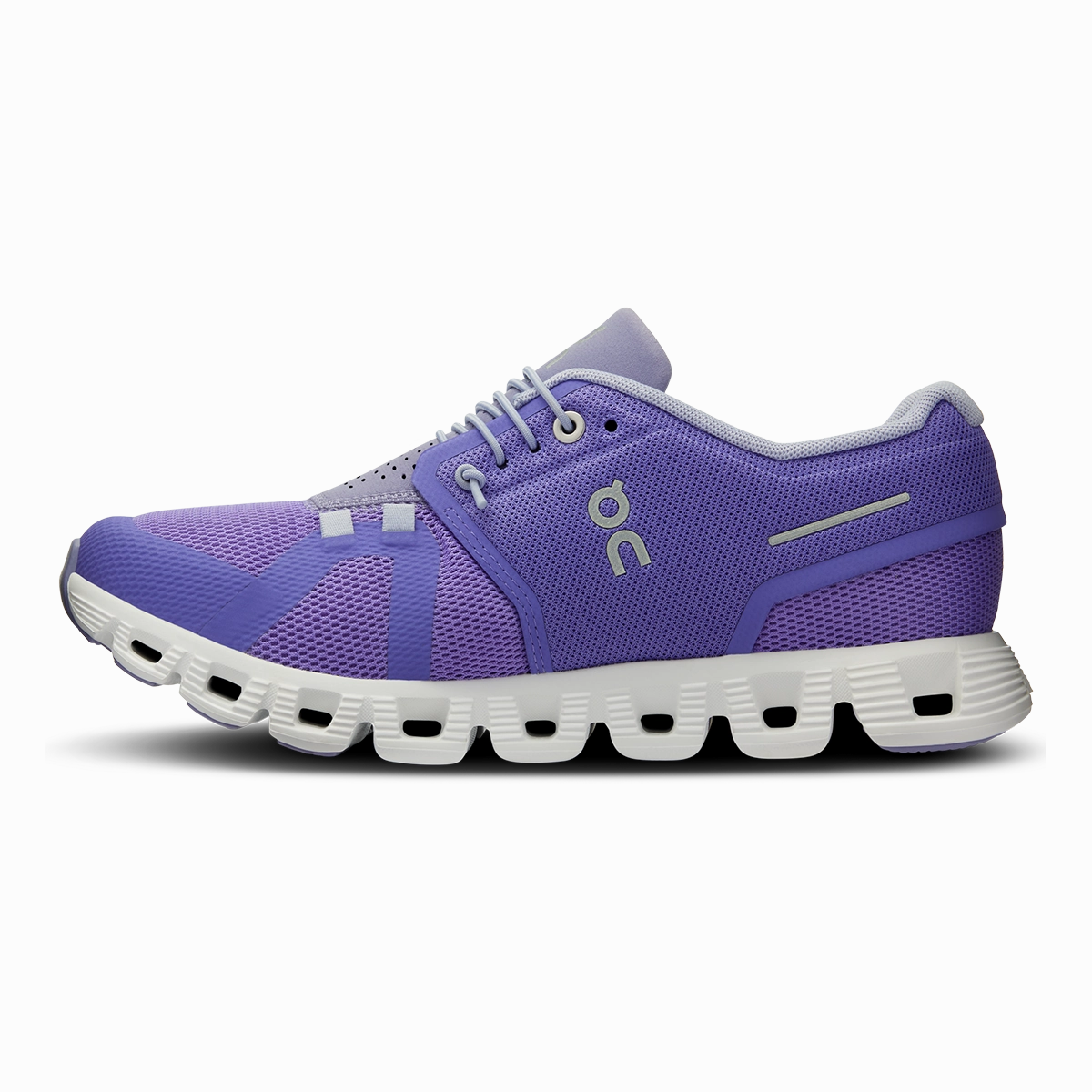 ON Cloud 5 - Blueberry - Feather On Lifestyle Footwear