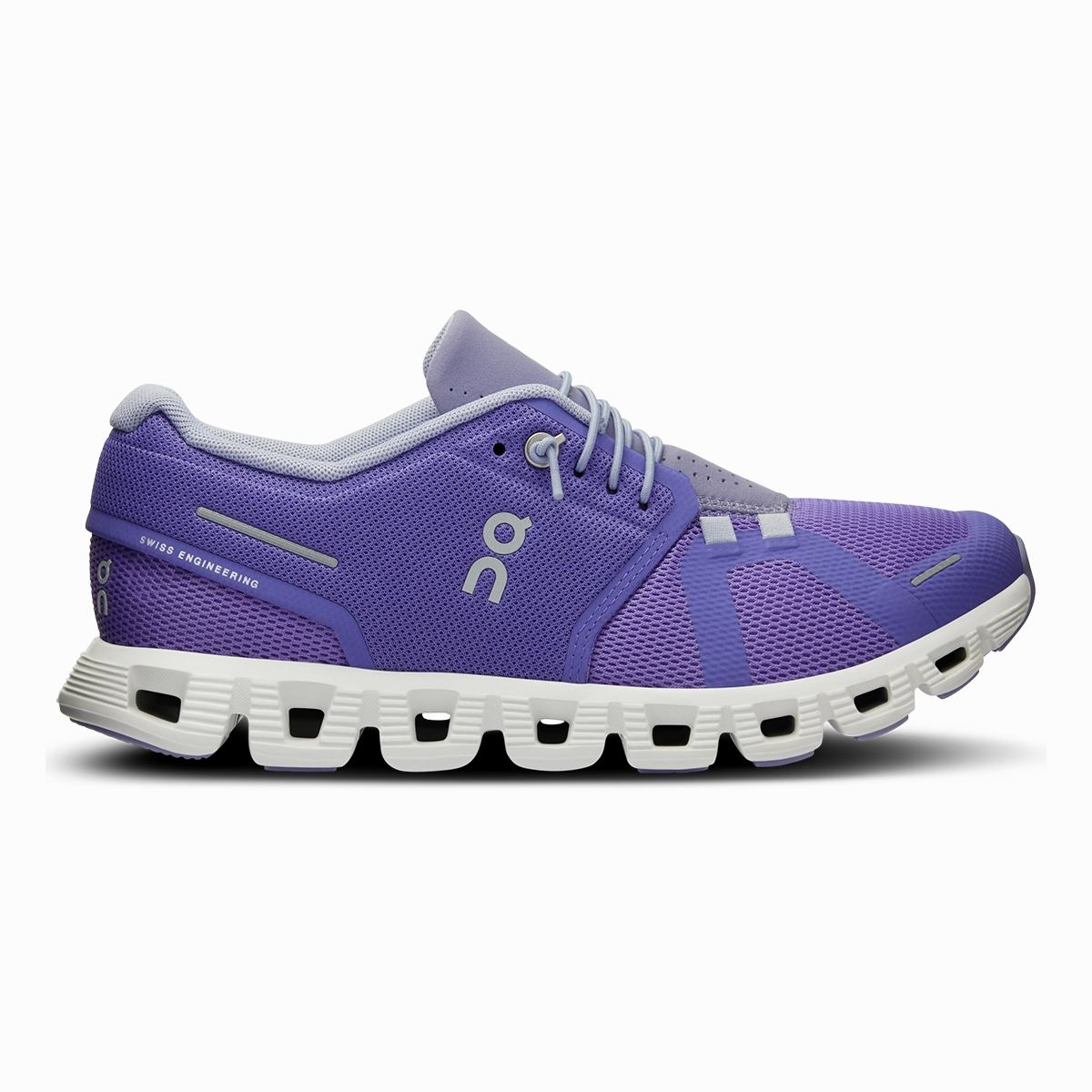 ON Cloud 5 - Blueberry - Feather on lifestyle shoes casual comfortable design