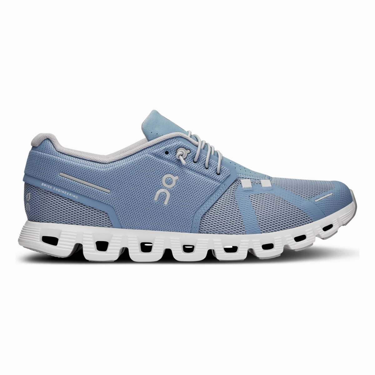 ON Cloud 5 - Chambray - White on lifestyle shoes casual comfortable design