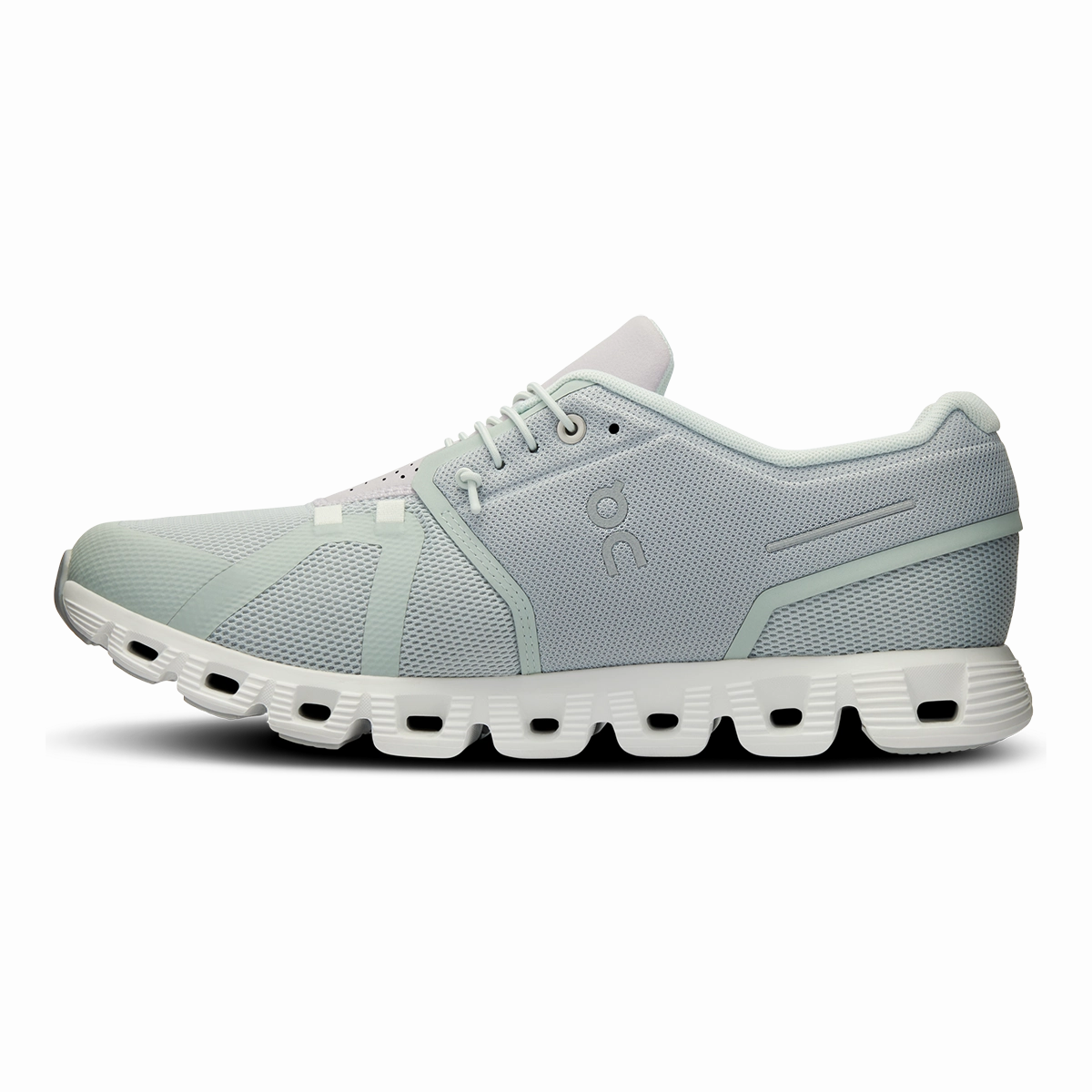 ON Cloud 5 - Glacier - Glacier On Lifestyle Footwear
