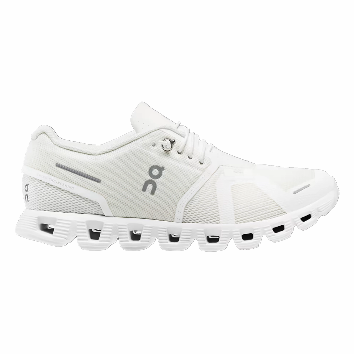 ON Cloud 5 - Undyed - White - White on lifestyle shoes casual comfortable design