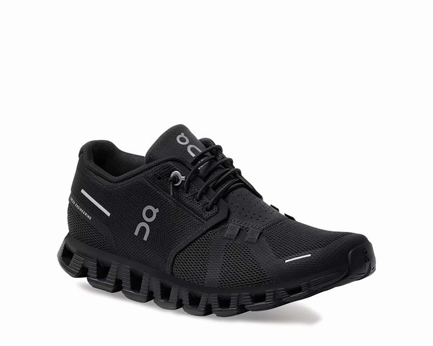 On Cloud 5 W On Trail Footwear