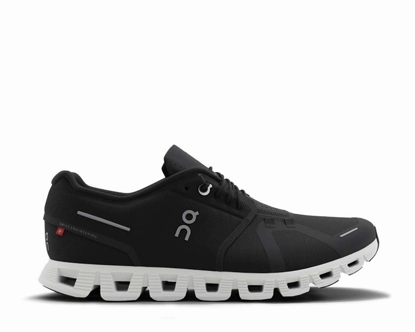 On Cloud 5 W on trail footwear rugged outdoor running shoes