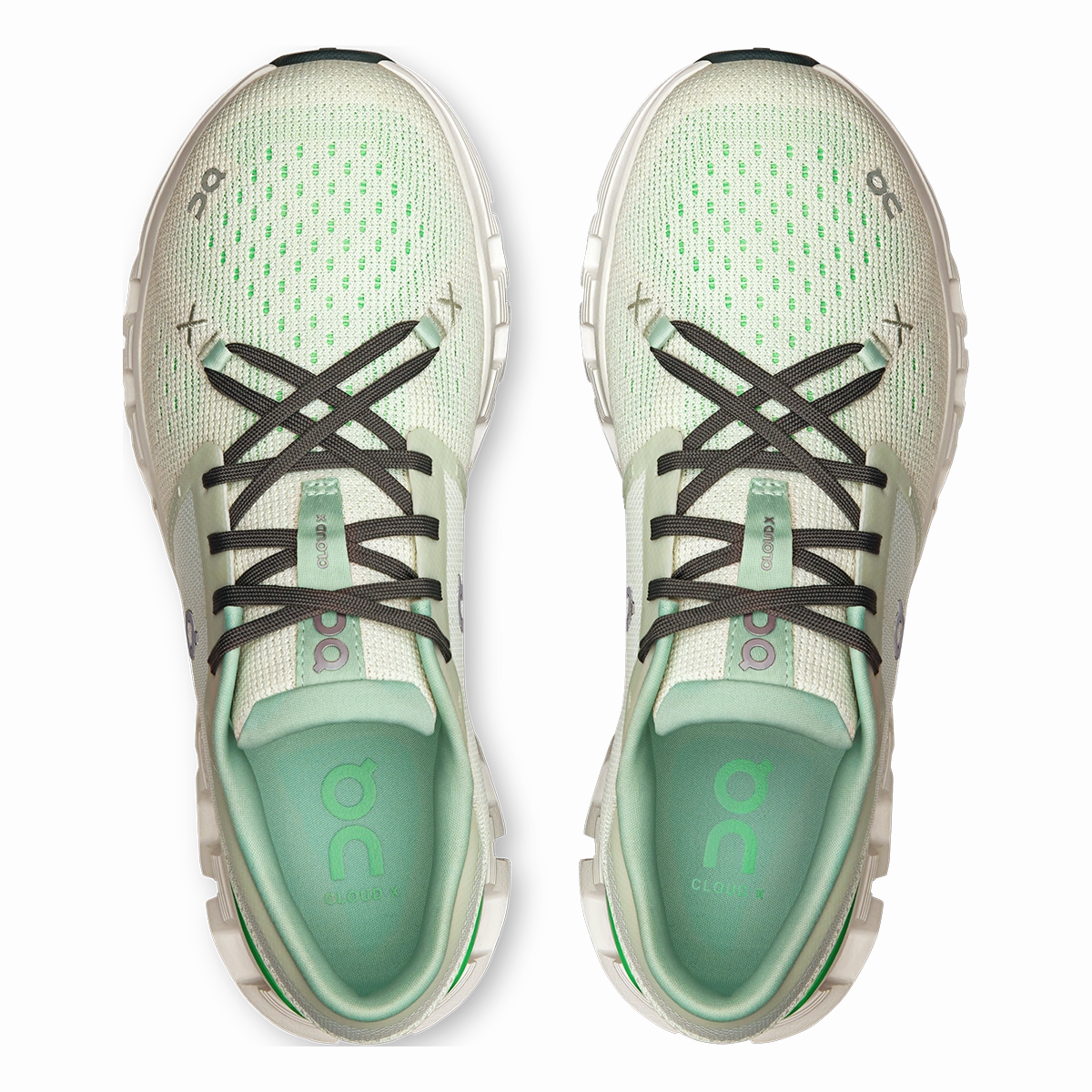 ON Cloud X V4 On Cross Training Shoes