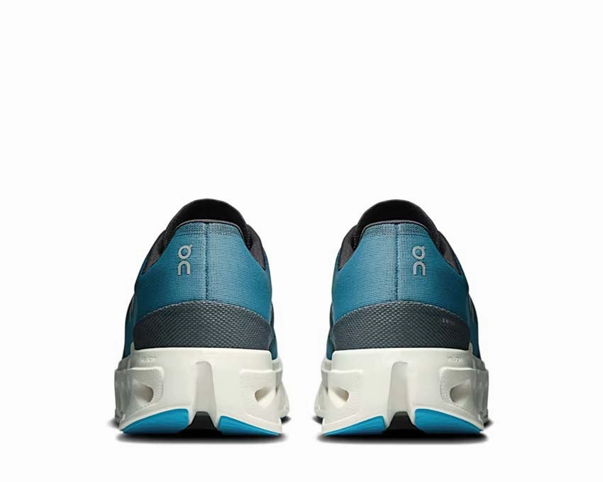 On Cloudeclipse "Niagara" On Trail Footwear