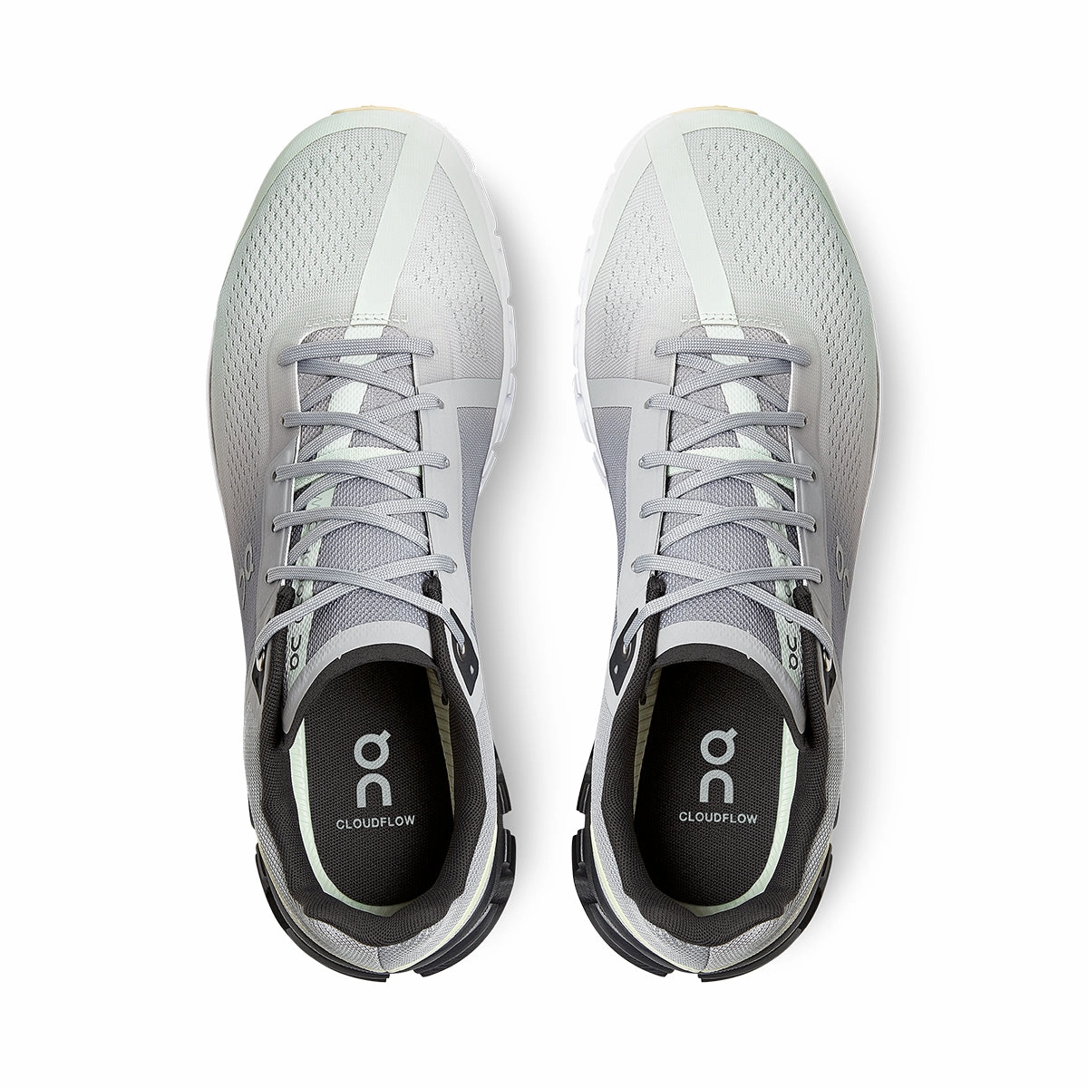 ON Cloudflow 3 On Cross Training Shoes