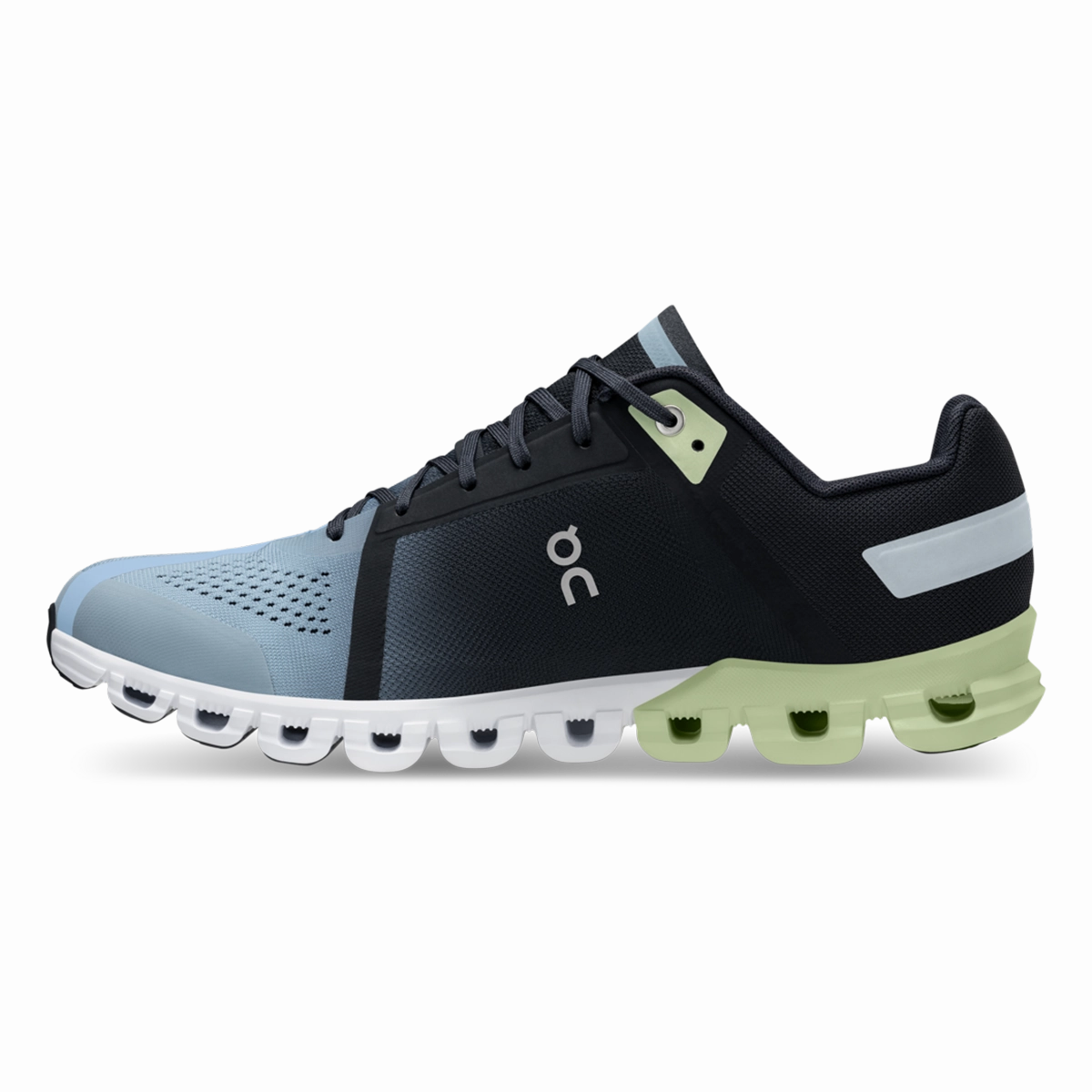 ON Cloudflow 3 On Cross Training Shoes