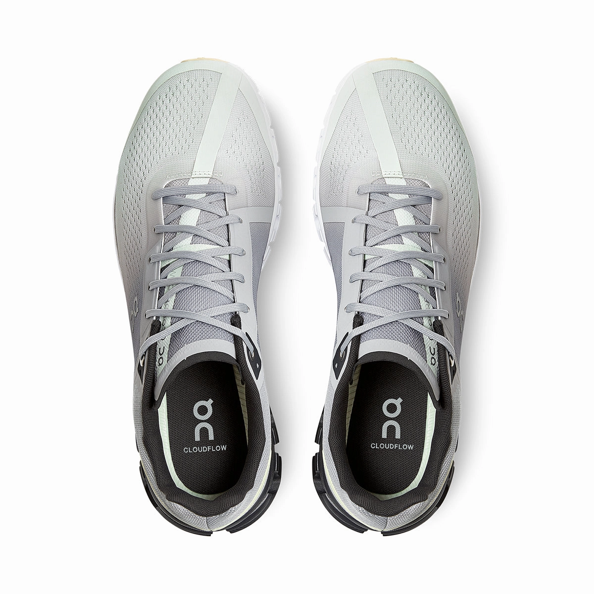 ON Cloudflow 3 On Running Footwear