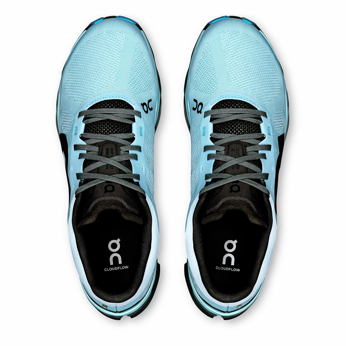 ON Cloudflow V5 On Cross Training Shoes