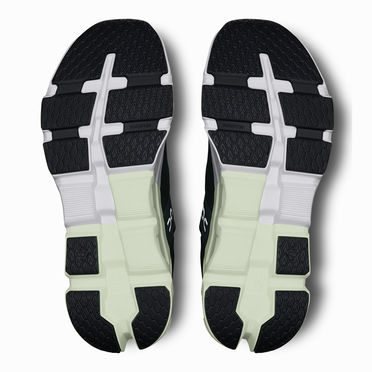 ON Cloudflyer V5 On Lifestyle Footwear