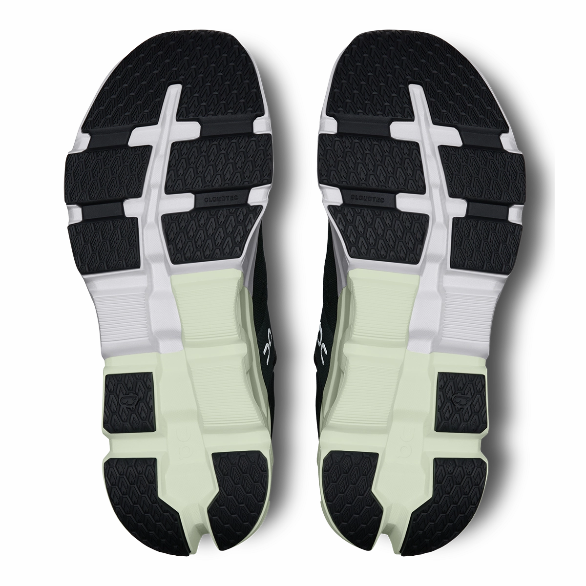 ON Cloudflyer V5 On Running Footwear